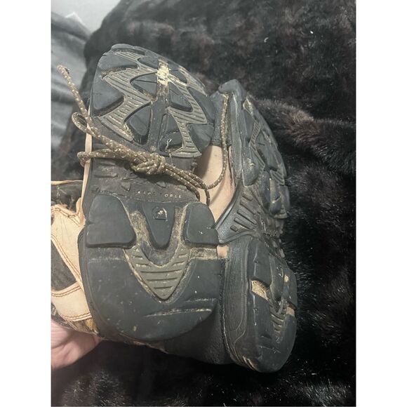 Danner 6\
